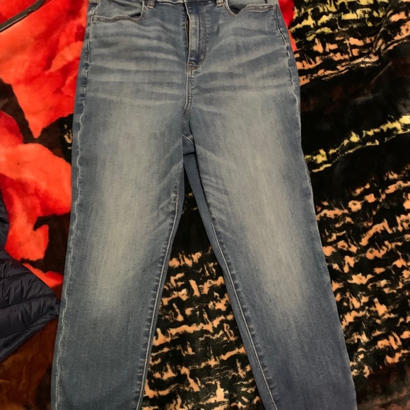 American Eagle Jeans - Picture 1 of 6